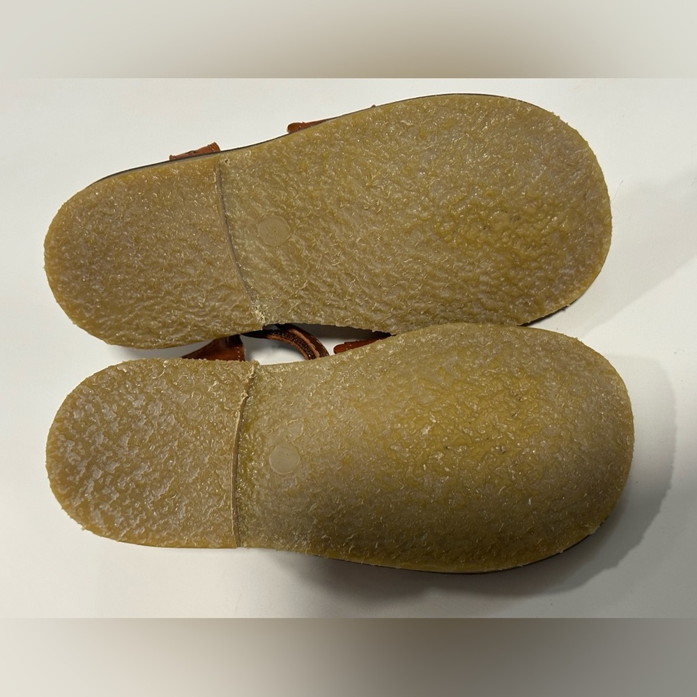 Petit Nord Little Girl’s Scalloped Leather Sandals Cognac Size EU 26 - Picture 8 of 9